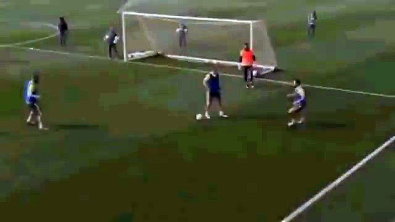 Le but de fou de Karim Benzema à l'entraînement avec le Real Madrid