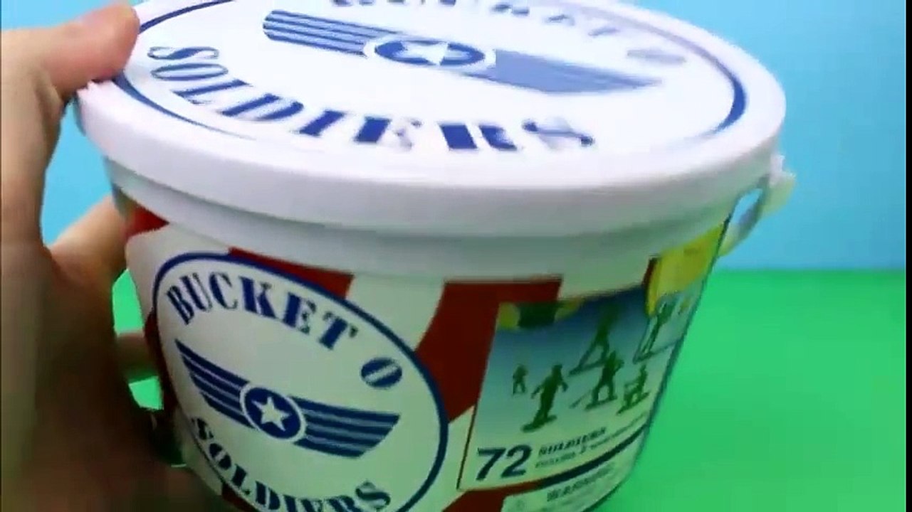 Toy Story Bucket O Soldiers Sarge Saves the Soldiers!