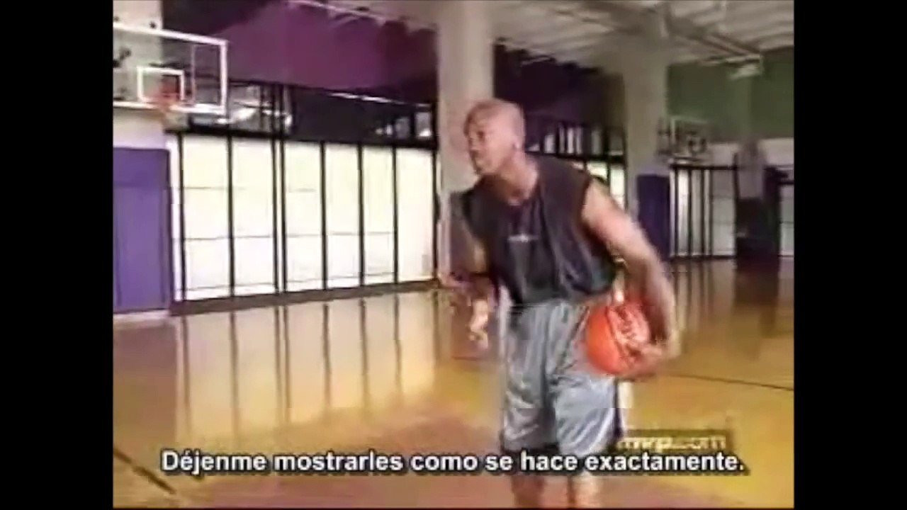 Basketball Tutorial by Michael Jordan "Crossover And Fade Away Shots"