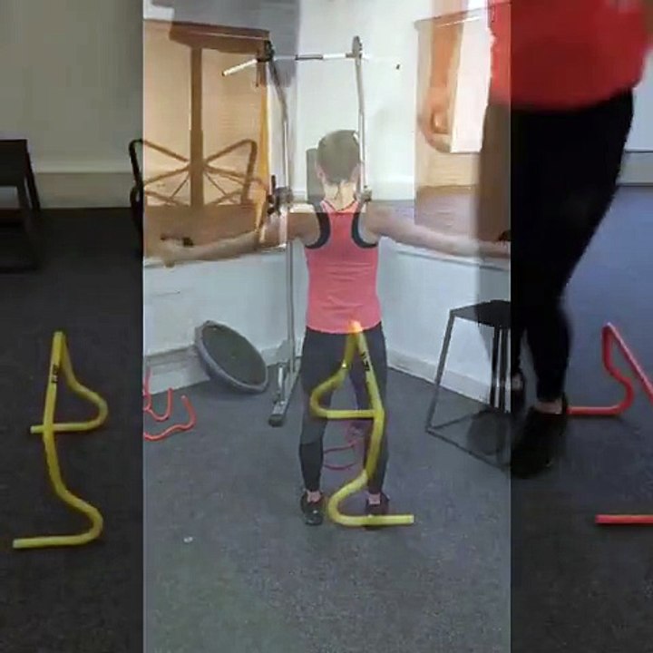 Daisy Ridley gym workout/training for Star Wars: The Force Awakens