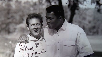 محمد علي كلاي.. أسطورة تخلد في معرض بلندن