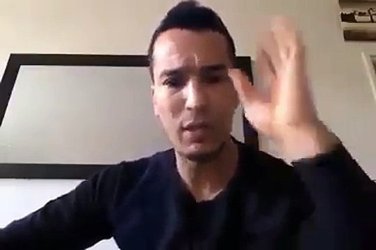 شاب تونسي يمسح القاعة بالمرا الي ضربت الراجل الزوالي ... اسمع الضرب الصحيح يا معلم !