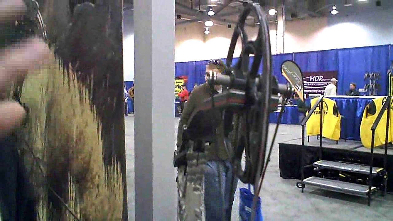 Bow Show 2010: BowTech Destroyer