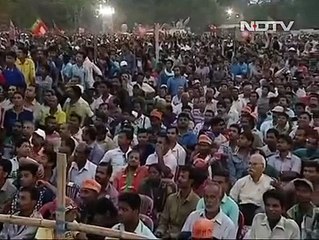 PM Modi Pauses Speech During Azan In Kharagpur West Bengal