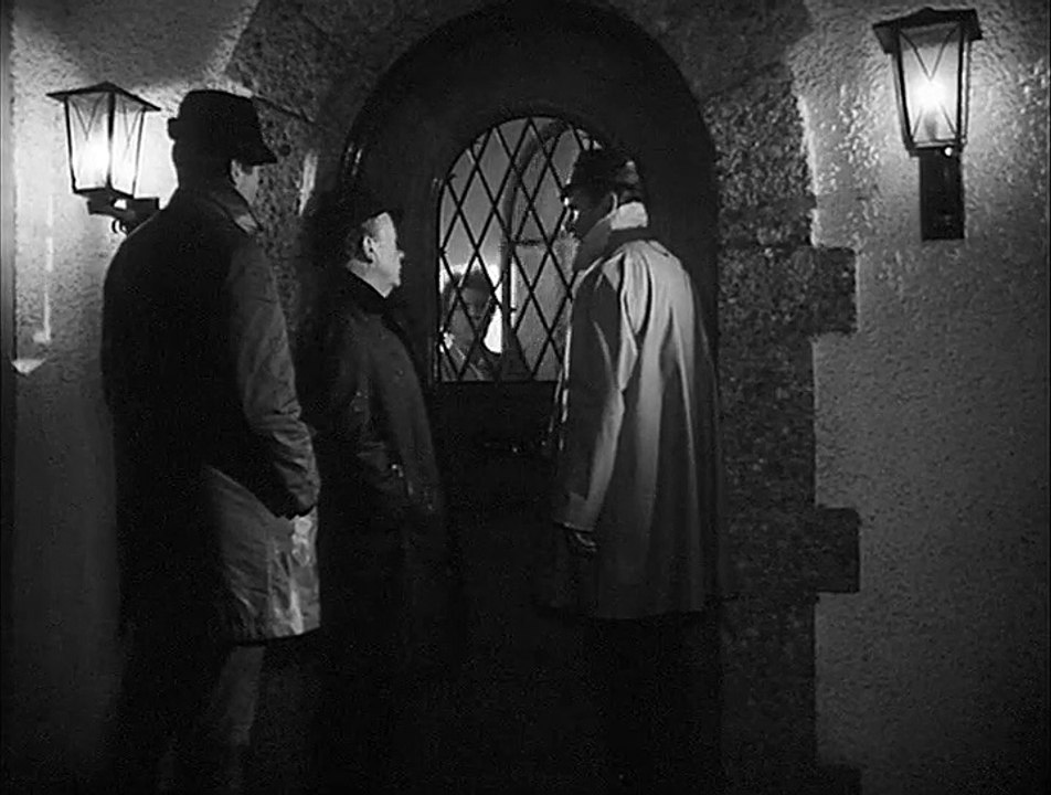 Der Kommissar  E01 - Toter Herr im Regen