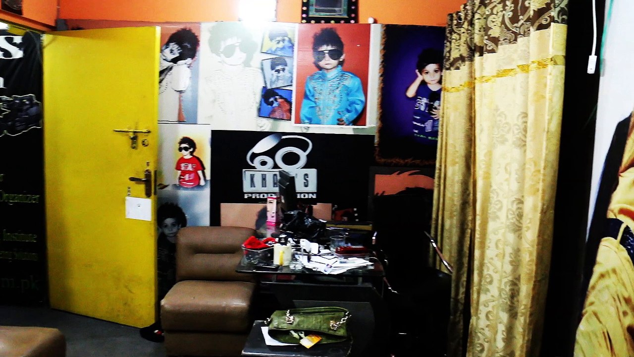 Modelling,Acting,Singing agency in Pakistan (TVC Ad)