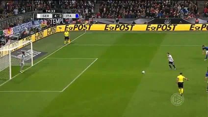 Mesut Özil Goal 4-0 Germany vs Italy