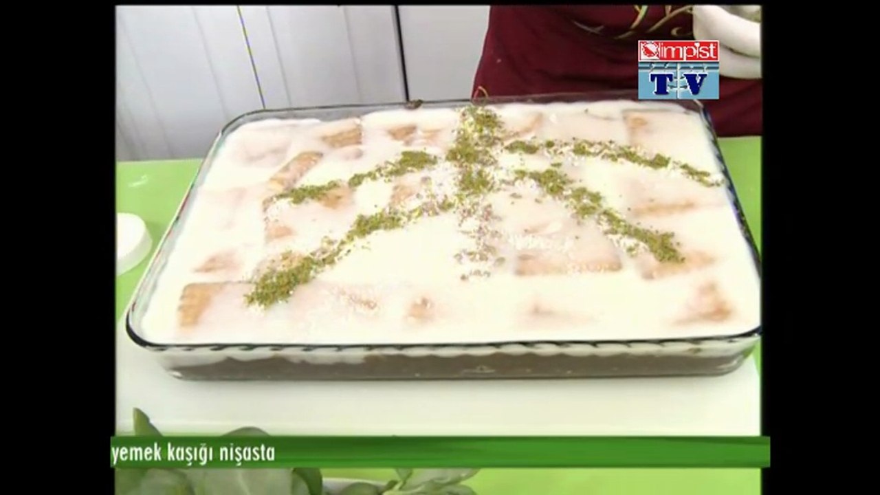 AY ÇEKİRDEKLİ PETİBÖR TATLISI