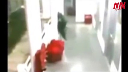 Fantasmas reales filmados nuevos - Real Ghost caught on tape (new)