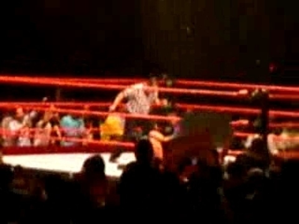 RKO on Jeff Hardy- RAW Live Tour