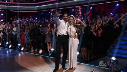 Nyle DiMarco & Peta Murgatroyd - Rumba