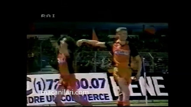 02.11.1983 - 1983-1984 UEFA Cup 2nd Round 2nd Leg Stade Lavallois 3-3 FK Austria Wien