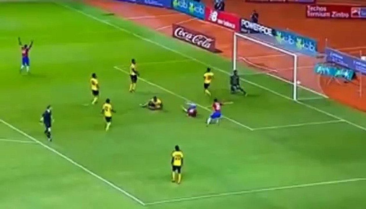 Bryan Ruiz Goal ~ Costa Rica vs Jamaica 2-0