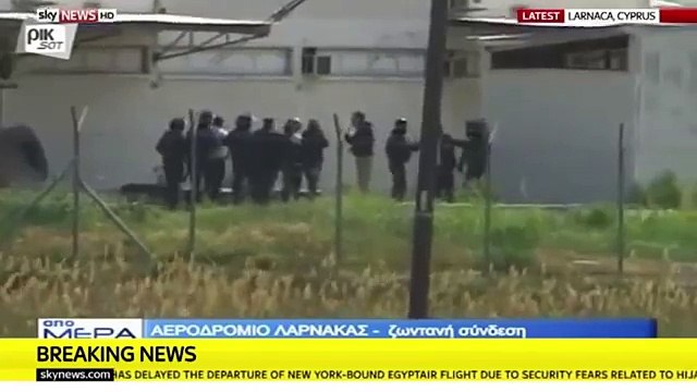 Pilot jumps out of cockpit window of hijacked EgyptAir plane to escape in Cyprus (RAW VIDEO)