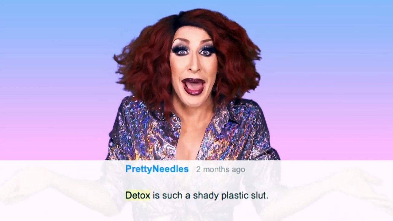 Drag Queens Reading Mean Comments w/ Bianca Del Rio, Raja, Raven, Detox, Latrice, Jujubee