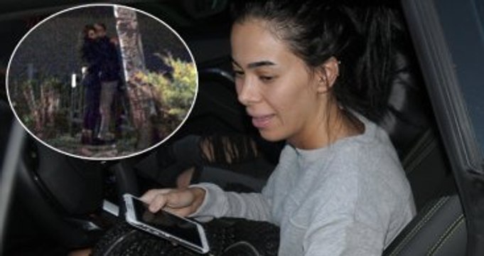 Caner'i Esmer Güzelle Gören Asena, Hüngür Hüngür Ağladı