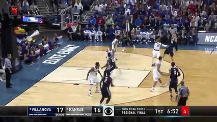 Elite Eight Villanova upsets Kansas