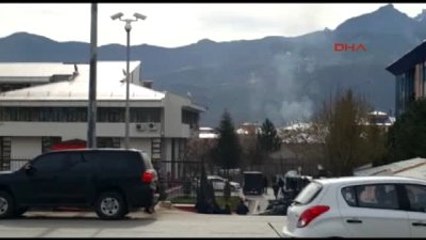 Tunceli'de Polise El Bombalı Silahlı Saldırı: 1 Terörist Öldürüldü