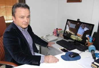 İzmirli Mimar, Levent Kırca'nın Mirasına Talip Oldu