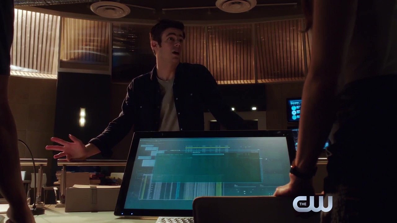 The Flash 2x17 Sneak Peek _Flash Back