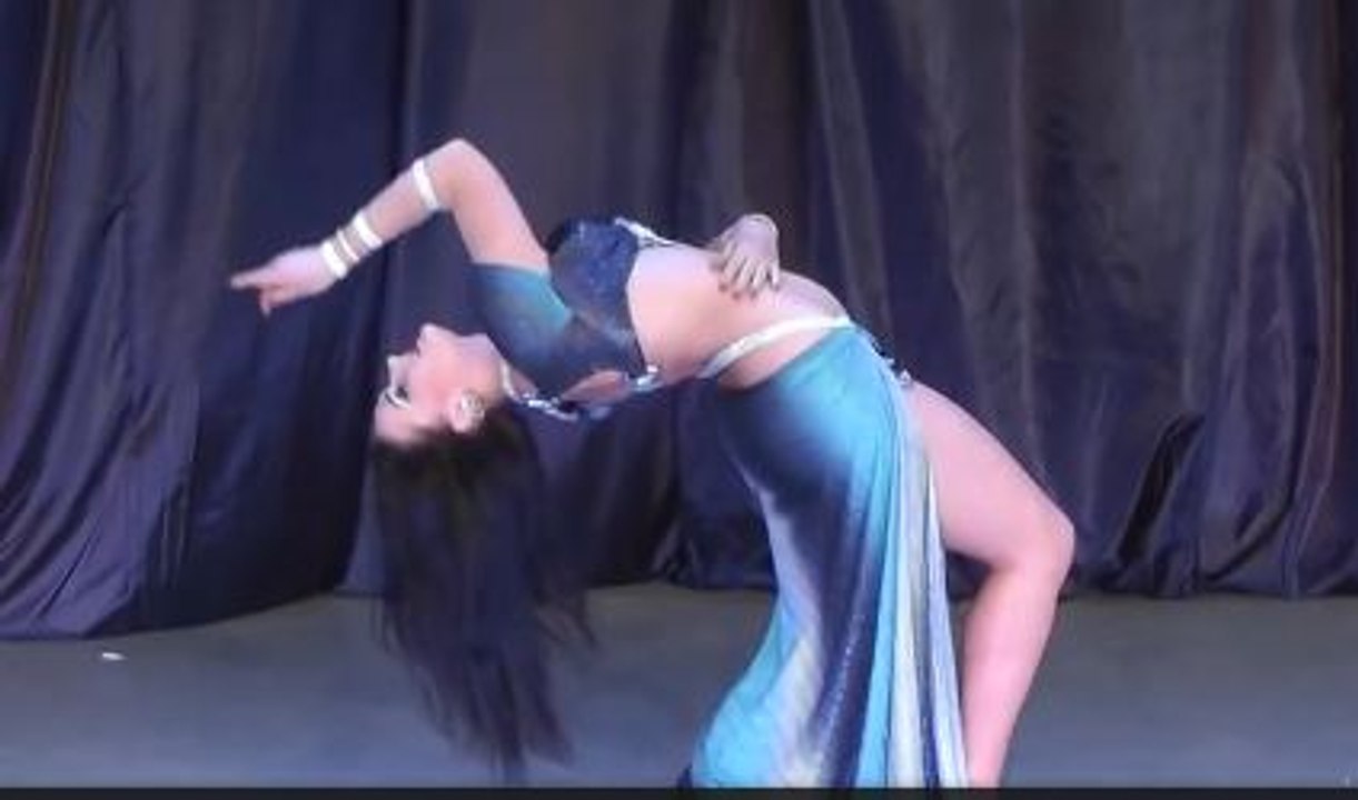 Superb Belly Dance