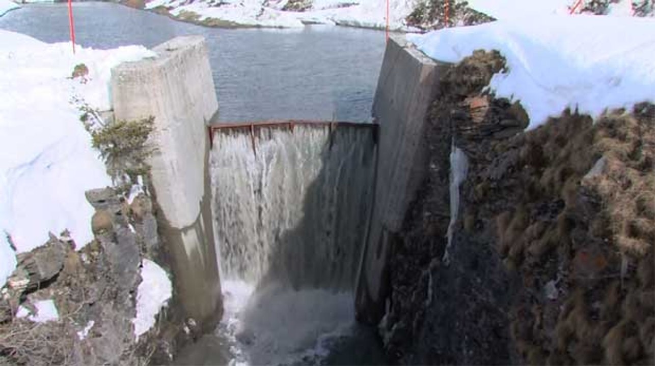 Le barrage du Mont-Cenis mis à nu