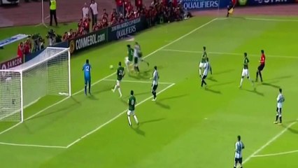 Lionel Messi with 2 epic runs during Argentina vs Bolivia 2016