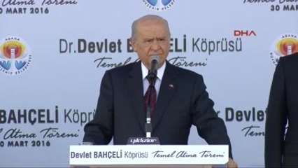 Скачать видео: Adana MHP Genel Başkanı Devlet Bahçeli,adana'da Yapılacak Olan Devlet Bahçeli Köprüsü'nün Temelini...