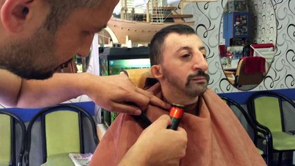 Köksal Baba Kuaförü Karıştırdı-2015