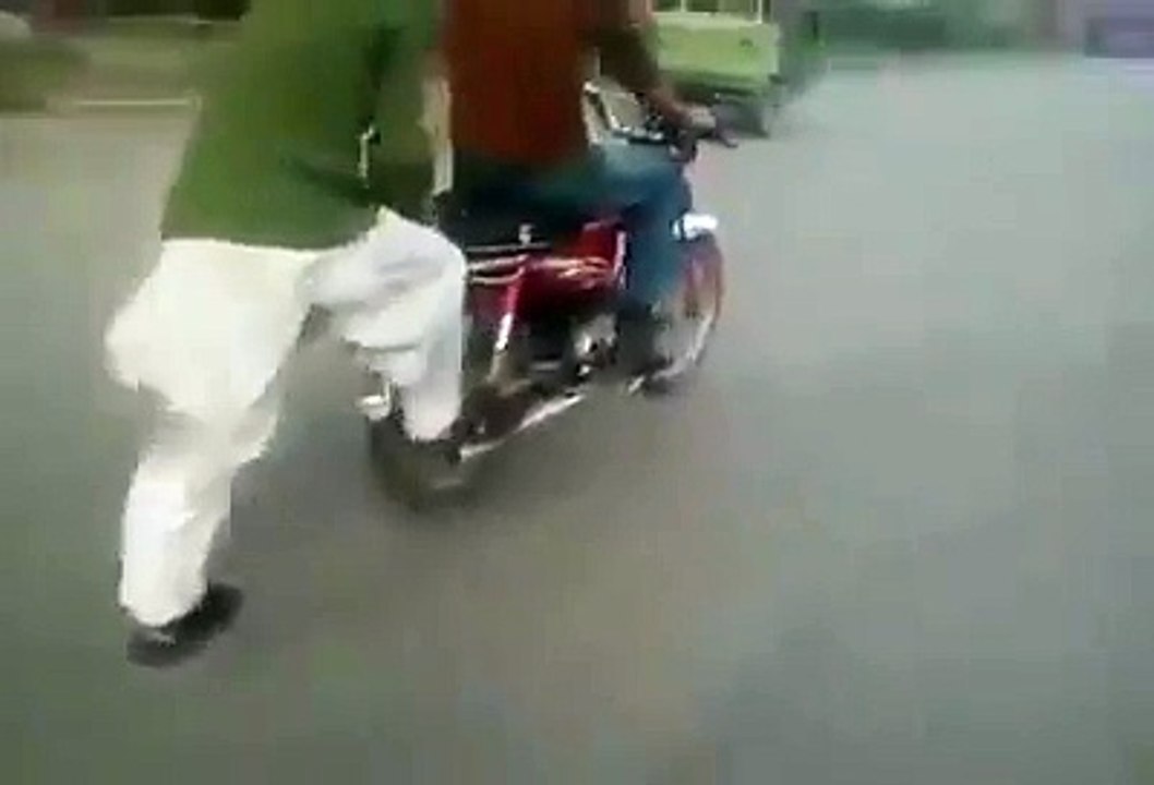 Pakistani Boy Doing Dangerous Stunts