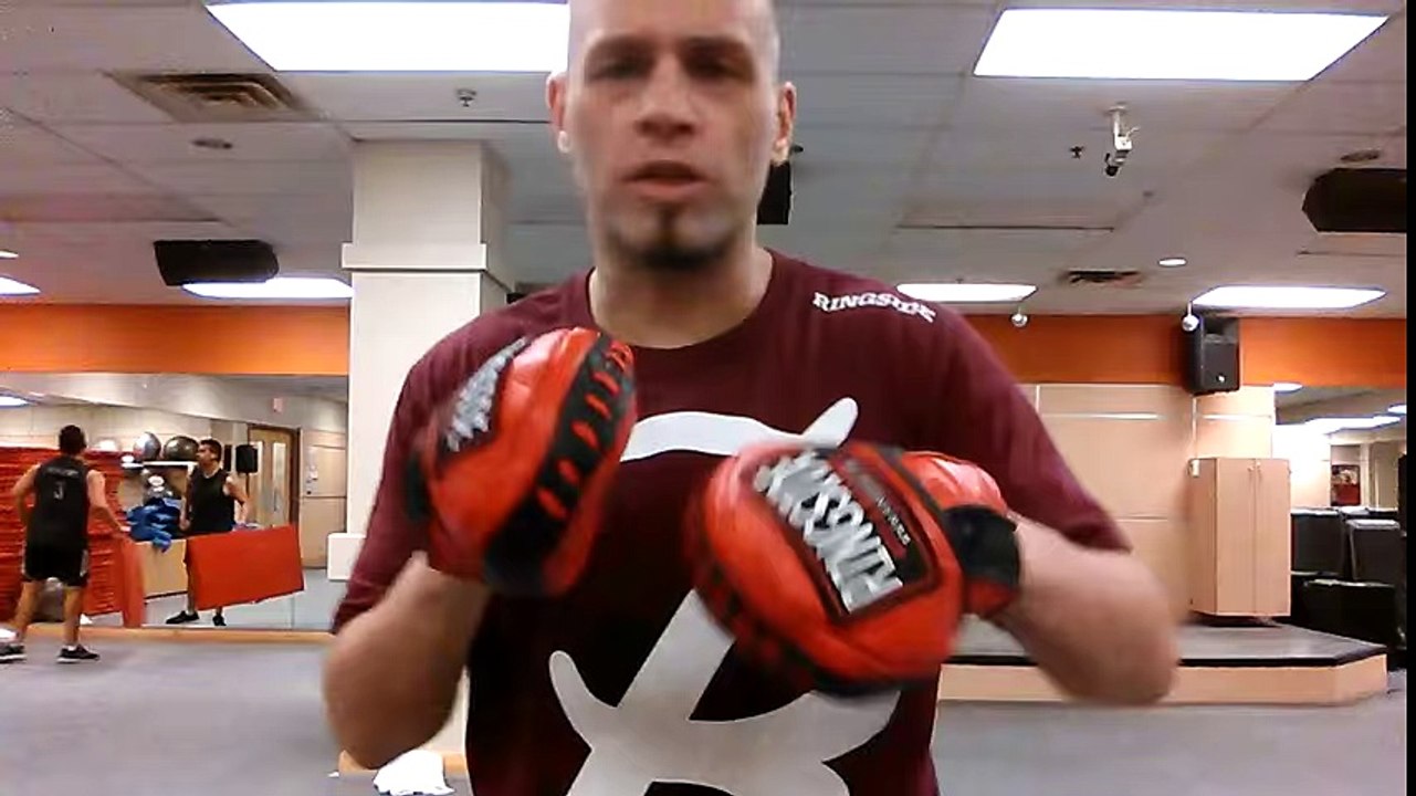 Boxing Mittwork - Pressure Combination