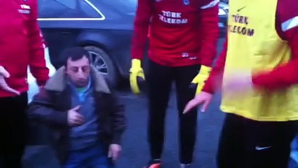 Köksal Baba ve Alanzinyo -)