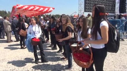 Tải video: Adana Bahçeli, Devlet Bahçeli Köprüsünün Temelini Attı Türkiye Gergin, Kaygılı, Öfkeli-detaylar