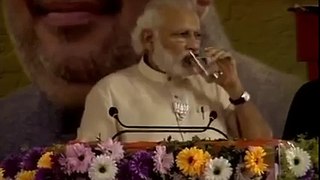 Narendra Modi Remained Silent During Azaan in India
