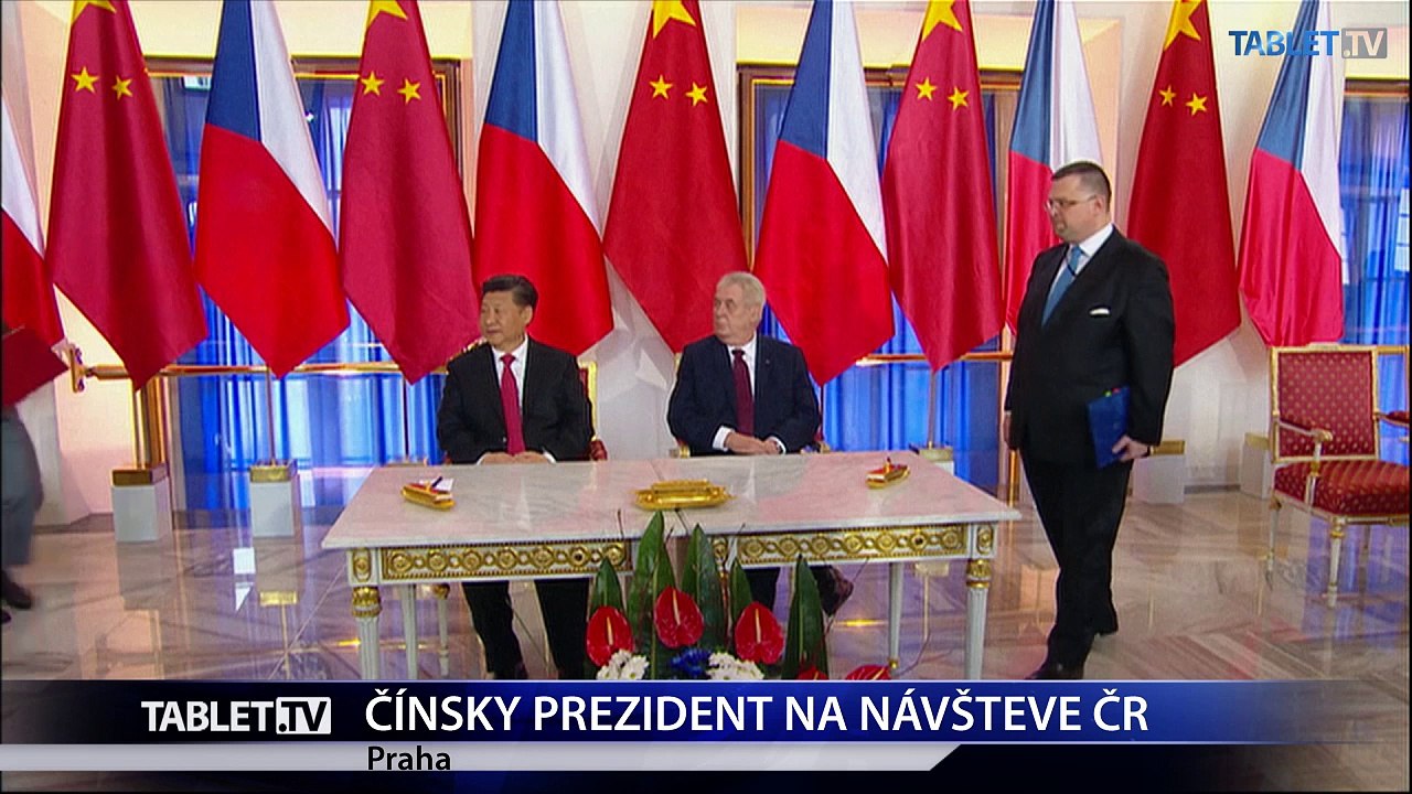 Čínsky prezident Si Ťin-pching ukončil návštevu ČR a odcestoval do USA 
