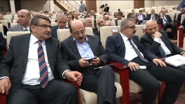 Ağbal: 'Yeni Dönemde Yerli İlaç Sanayisinin Gelişmesi Noktasında Önemli Düzenlemelerimiz Olacak'