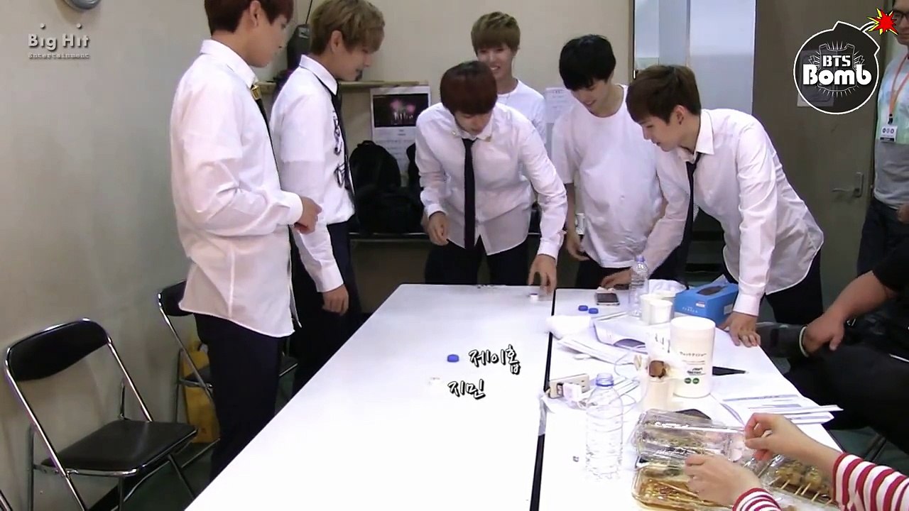 [BANGTAN BOMB] BTS Match! (2) hit the bottle top