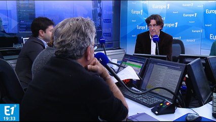Luc Ferry : François Hollande, pas "capable d'avoir une vision claire"