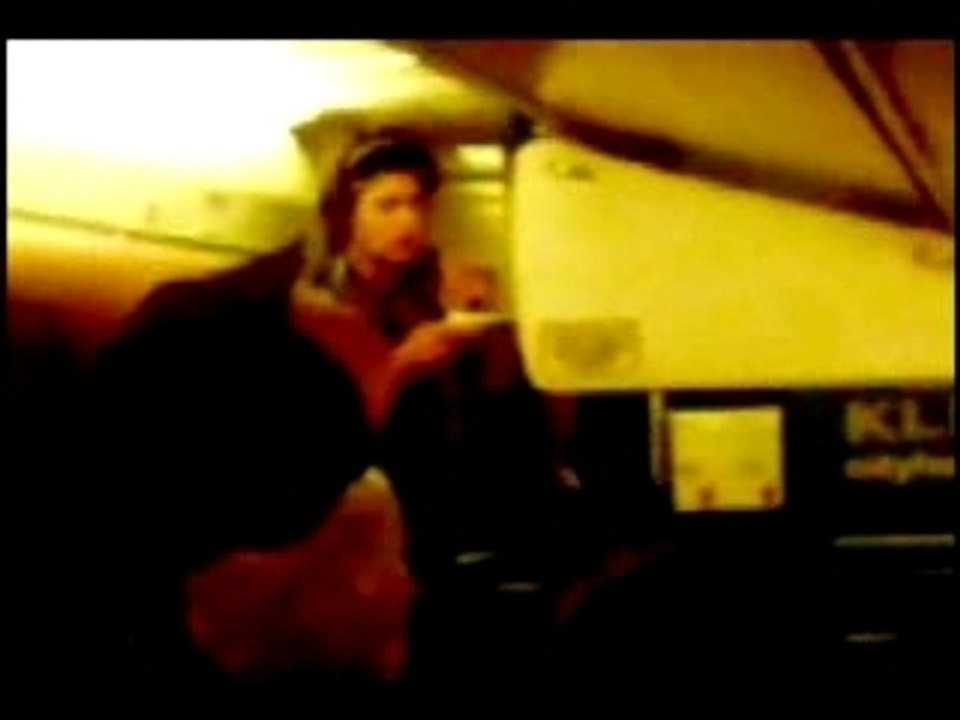 BassHunter Singing