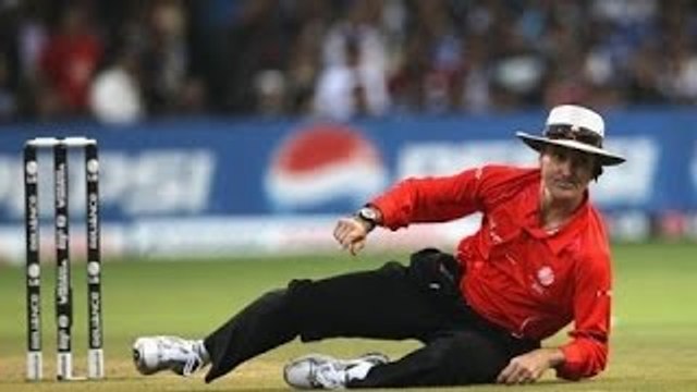 Top 10 Worst Injuries of Cricket Umpires in Cricket History Ever