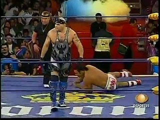 AAA-SinLimite 2009-02-15 Ecatepec 05 Abismo Negro, Latin Lover & Alan Stone vs. Black Abyss, Konnan & Kenzo Suzuki