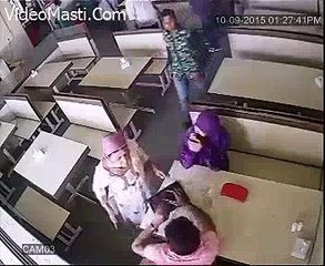 Love Couple Ki Pitai By Family | gandi harkaten karty huay pakar lia toba toba