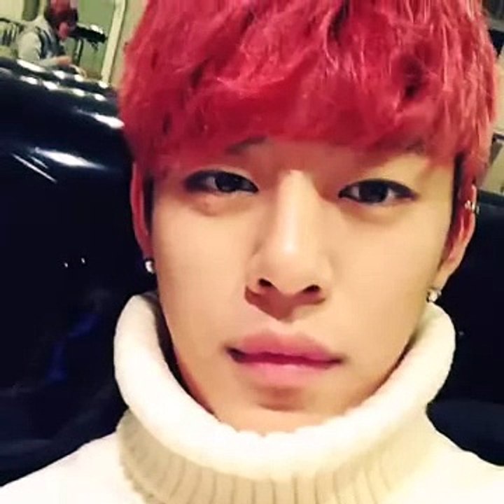 [ESP] 151122 B.A.P Daehyun Video de Instagram