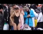 Beautiful Ukrainian Girls Russian Girls Ice Cold Bath Swimming In The Baltic Sea Outside