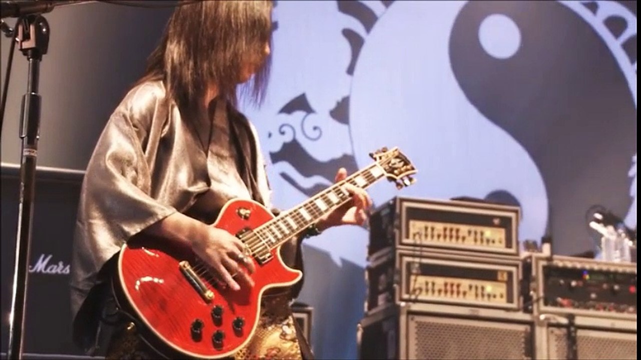 陰陽座ＬＩＶＥより「青天の三日月」＆「人首丸」