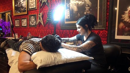 GETTING A TATTOO FROM KAT VON D