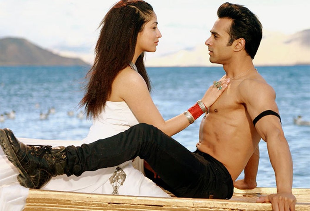 Hua Hai Aj pehli Bar_Sanam Re Official Song 2016
