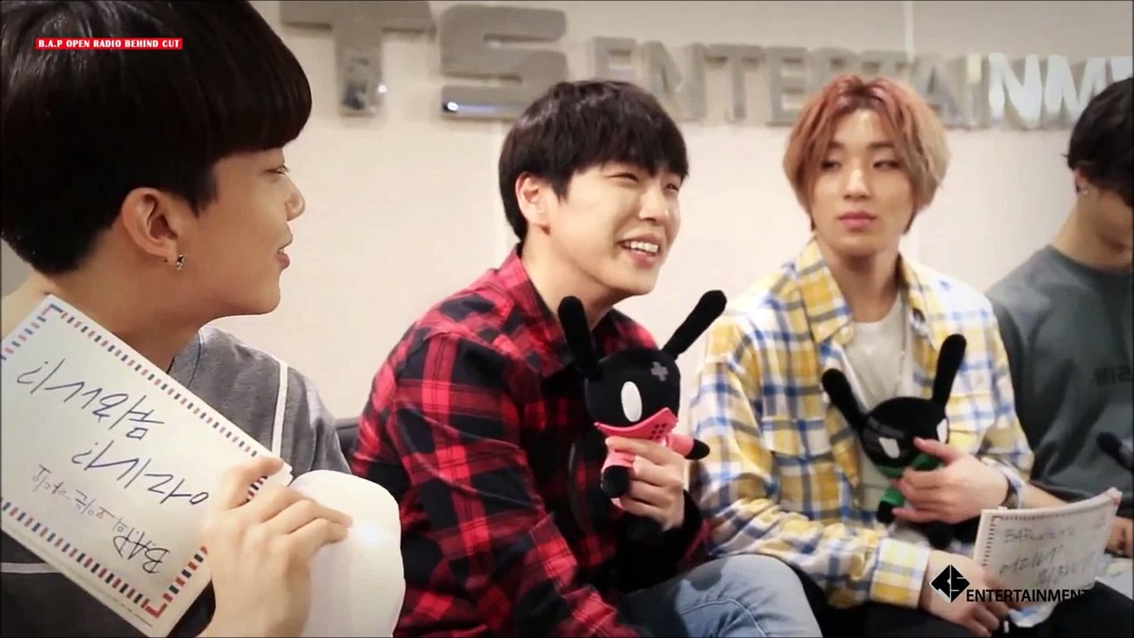[ESP] 140827 B.A.P - Starcast Where are you? What are you doing? 1