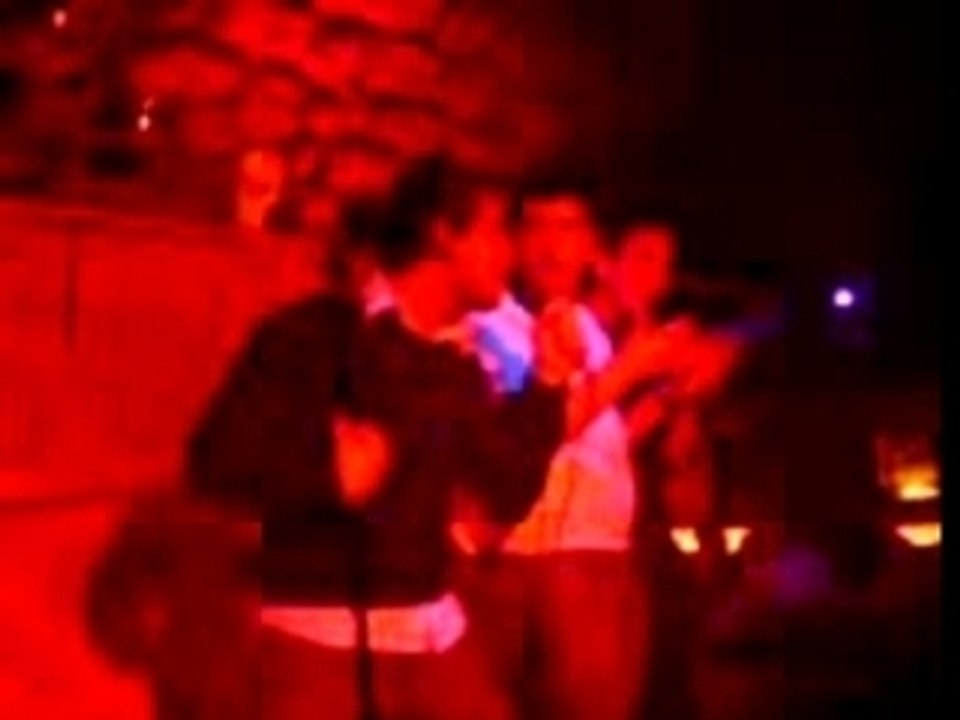 KARAOKE ARIE JORDAN ARTHUR FOUU