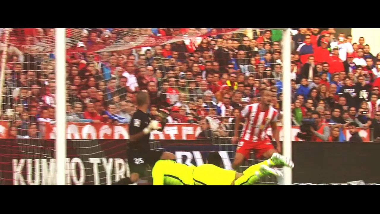 Luis Suarez - Amazing Skills Show - 2014-2015 HD
